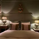Guesthouse Nights By Morpheus