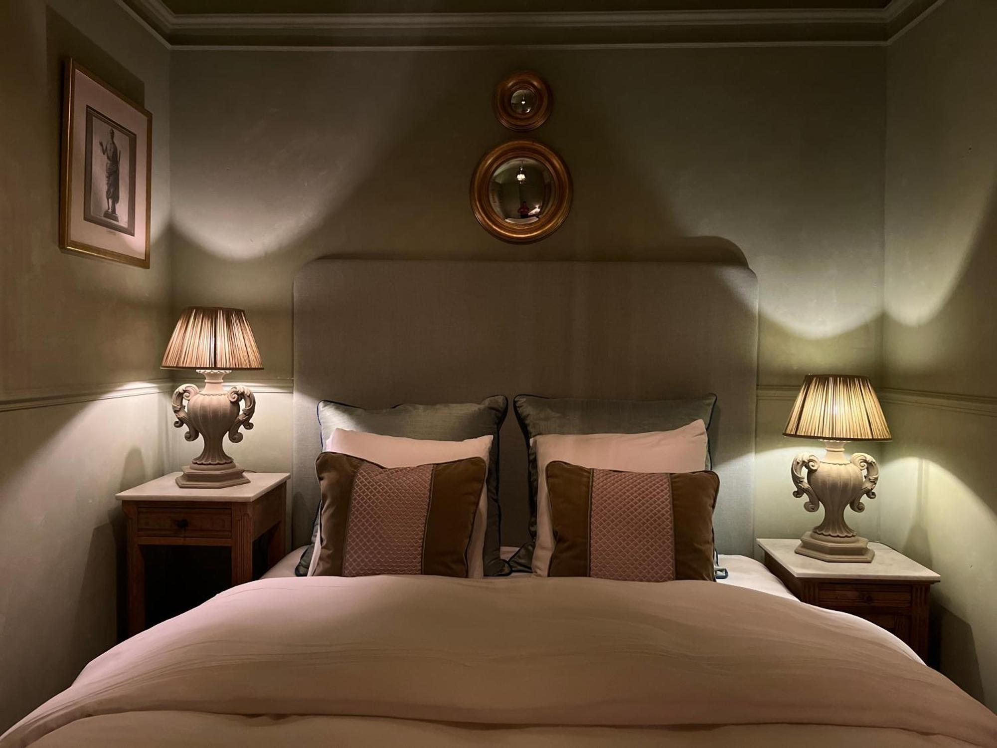 Bed & Breakfast Nights By Morpheus Antwerp